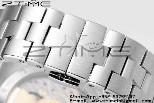 VC Overseas 4500V/110A-B483SS PPF 1:1 Best Edition Black Dial on SS Bracelet A5100 - Super Clone Watch | 1:1 Best Version