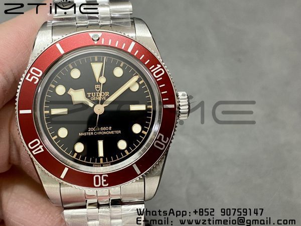 Tudor M7941 Heritage Black Bay Red Bezel ZF 1:1 Best Edition on SS Jubilee Bracelet A2824 - Super Clone Watch | 1:1 Best Version