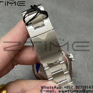 Tudor M79830RBBlack Bay GMT Pepsi Blue/Red Bezel ZF 1:1 Best Edition White Dial on SS Bracelet A2836 - Super Clone Watch | 1:1 Best Version