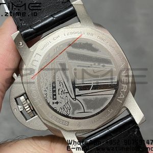 Panerai PAM01096 PAM1096 W Luminor GMT 42mm Titanium VSF 1:1 Best Edition Cadran noir sur bracelet cuir noir P.9011 Super Clone - Super Clone Watch | 1:1 Best Version
