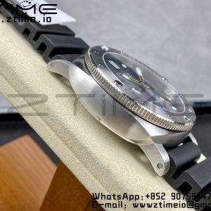 Panerai PAM01323 PAM1323 Y 44mm Submersible VSF 1:1 Best Edition Gray Dial on Rubber Strap P.9011 Clone - Super Clone Watch | 1:1 Best Version