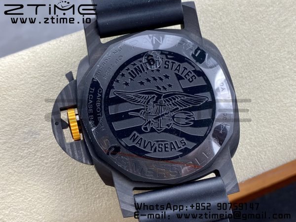 Panerai PAM01324 PAM1324 Y 44mm Submersible VSF 1:1 Best Edition Carbon Dial on Rubber Strap P.9011 Clone - Super Clone Watch | 1:1 Best Version