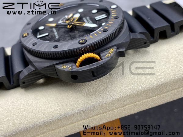 Panerai PAM01324 PAM1324 Y 44mm Submersible VSF 1:1 Best Edition Carbon Dial on Rubber Strap P.9011 Clone - Super Clone Watch | 1:1 Best Version