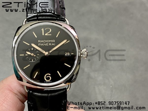Panerai PAM01394 PAM1294 Radiomir 40mm VSF 1:1 Best Edition Black Dial on Black Leather Strap P900 - Super Clone Watch | 1:1 Best Version
