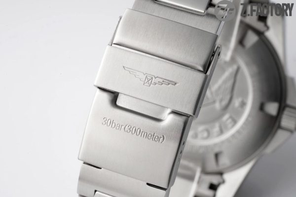 Longines Conquest L3.742.4.96.6 SS Blue Ceramic Bezel SS ZF 1:1 Best Edition Blue Dial on SS Bracelet A2824 - Super Clone Watch | 1:1 Best Version