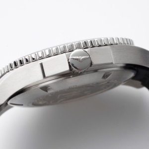 Longines Conquest L3.781.4.56.6  SS Black Ceramic Bezel SS ZF 1:1 Best Edition Black Dial - Super Clone Watch | 1:1 Best Version