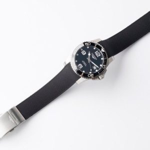 Longines Conquest L3.781.4.56.6  SS Black Ceramic Bezel SS ZF 1:1 Best Edition Black Dial - Super Clone Watch | 1:1 Best Version