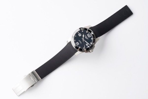 Longines Conquest L3.781.4.56.6  SS Black Ceramic Bezel SS ZF 1:1 Best Edition Black Dial - Super Clone Watch | 1:1 Best Version