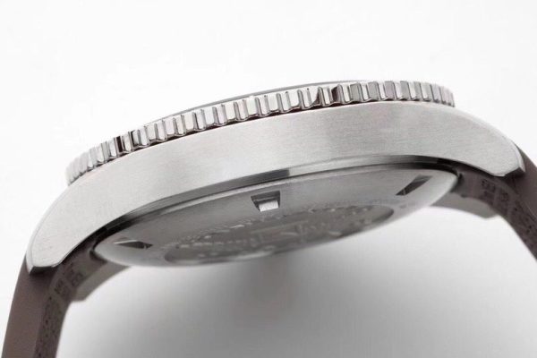 Longines Conquest L3.781.4.56.6  SS Gray Ceramic Bezel SS ZF 1:1 Best Edition Gray Dial - Super Clone Watch | 1:1 Best Version