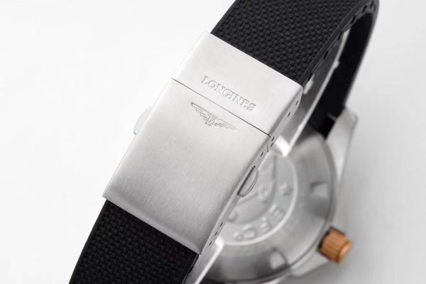 Longines Conquest L3.781.3.58.9 SS/GR Black Ceramic Bezel SS ZF 1:1 Best Edition Black Dial - Super Clone Watch | 1:1 Best Version