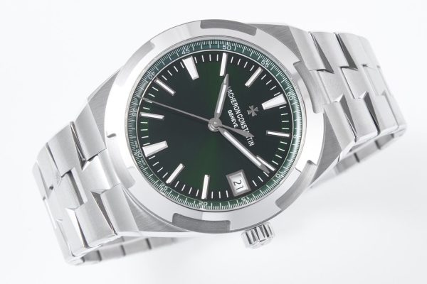 VC Overseas 4500V SS MKSF 1:1 Best Edition Green Dial on SS Bracelet A5100 - Super Clone Watch | 1:1 Best Version