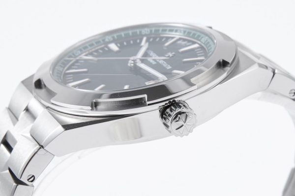 VC Overseas 4500V SS MKSF 1:1 Best Edition Green Dial on SS Bracelet A5100 - Super Clone Watch | 1:1 Best Version