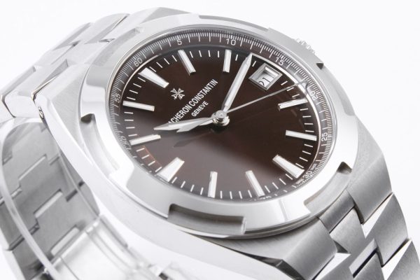 VC Overseas 4500V/110A-B146 SS MKSF 1:1 Best Edition Cadran maro pe brățară SS A5100 - Super Clone Watch | 1:1 Best Version
