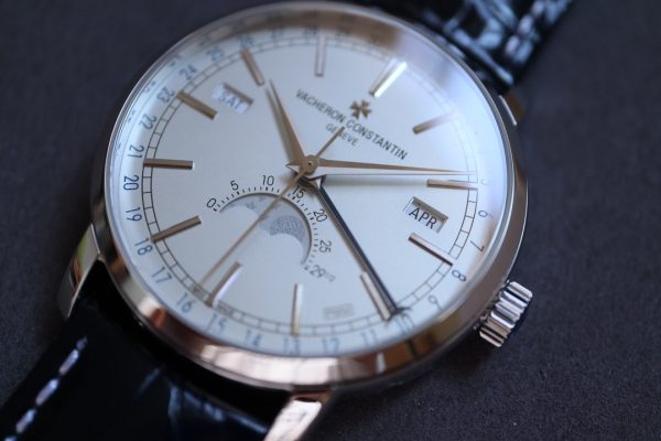 VC Traditionnelle 4010T/000P-B345 SS MXF Best Edition Valkoinen kellotaulu mustalla nahkahihnalla A2460QCL - Super Clone Watch | 1:1 Paras versio