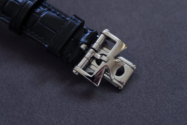 VC Traditionnelle 4010T/000P-B345 SS MXF Best Edition Valkoinen kellotaulu mustalla nahkahihnalla A2460QCL - Super Clone Watch | 1:1 Paras versio