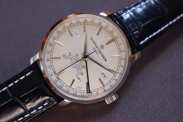 VC Traditionnelle 4010T/000P-B345 SS MXF Best Edition Valkoinen kellotaulu mustalla nahkahihnalla A2460QCL - Super Clone Watch | 1:1 Paras versio