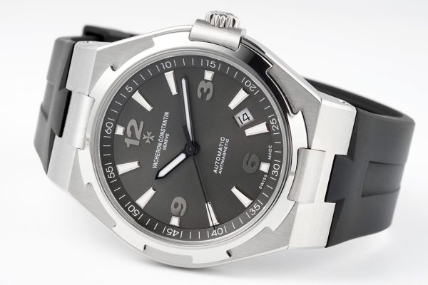 VC Overseas 47040/000W-9500 PPF 1:1 Best Edition Gray Textured Dial on Black Rubber Strap A1226 - Super Clone Watch | 1:1 Best Version