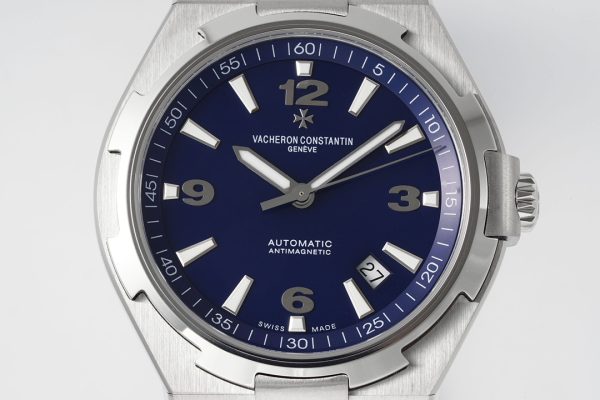 VC Overseas 47040/000A-9008 PPF 1:1 Best Edition Quadrante blu testurizzato su cinturino in gomma blu A1226 - Orologio super clone | 1:1 Best Version
