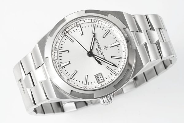 VC Overseas 4500V/110A-B126 SS PPF 1:1 Best Edition Silver Dial on SS Bracelet A5100 - Super Clone Watch | 1:1 Best Version