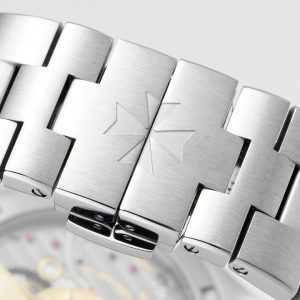 VC Overseas 4500V/110A-B126 SS PPF 1:1 Best Edition Silver Dial on SS Bracelet A5100 - Super Clone Watch | 1:1 Best Version