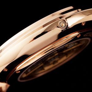 Master Ultra Thin Moon 1362520 RG AZF 1:1 Best Edition Weißes Zifferblatt auf braunem Lederarmband A925 - Super Clone Watch | 1:1 Best Version