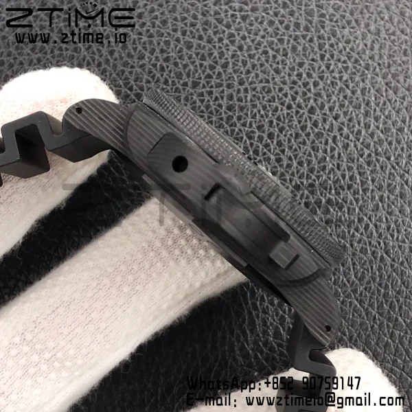 Panerai PAM00960 PAM960 Carbotech 42mm VSF VSF 1:1 Best Edition Black Dial Blue Markers on Rubber Strap P.9010 - Super Clone Watch | 1:1 Best Version