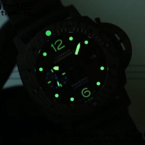 Panerai PAM00904  PAM616 Carbotech VSF Best Edition on Blue Logo Black Rubber Strap P.9000 Super Clone V3 - Super Clone Watch | 1:1 Best Version