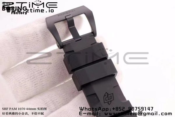 Panerai PAM01070 PAM1070 W VSF 1:1 Best Edition Black Dial on Black Rubber Strap P900 - Super Clone Watch | 1:1 Best Version