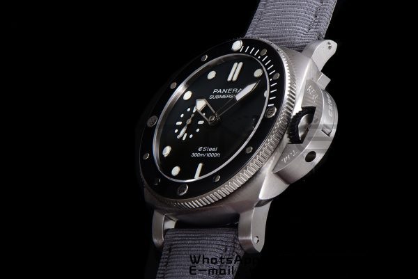 Panerai PAM01288 PAM1288 Y VSF 1:1 Best Edition Gray Dial on Gray Nylon Strap P900 - Super Clone Watch | 1:1 Best Version