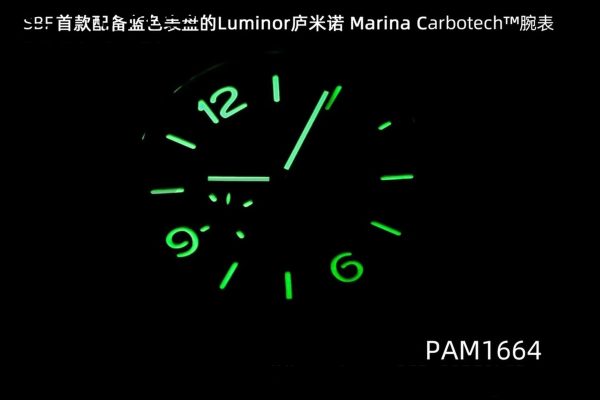 Panerai PAM01664 PAM1664 Carbotech VSF 1:1 Best Edition su cinturino in pelle blu P.9010 Clone - Orologio Super Clone | 1:1 Best Version