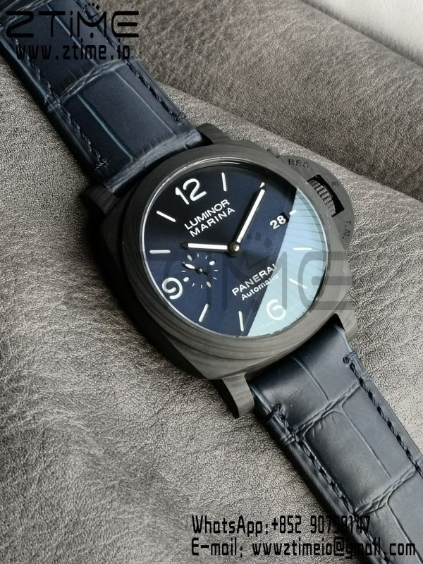 Panerai PAM01664 PAM1664 Carbotech VSF 1:1 Best Edition su cinturino in pelle blu P.9010 Clone - Orologio Super Clone | 1:1 Best Version