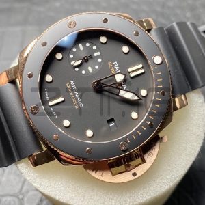 Panerai PAM02164 PAM2164 Submersible 42mm VSF Best Edition Black Dial on Black Rubber Strap P900 - Super Clone Watch | 1:1 Best Version