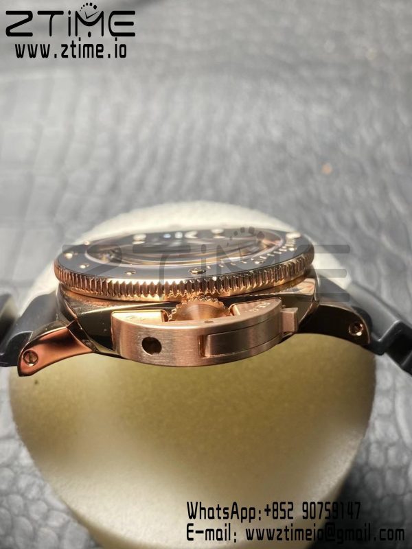 Panerai PAM02164 PAM2164 Submersible 42mm VSF Best Edition Black Dial on Black Rubber Strap P900 - Super Clone Watch | 1:1 Best Version