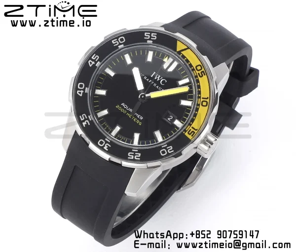 IWC Aquatimer Automatic IW356811 SS V6SF 1:1 Best Edition Cadran blanc/orange sur bracelet caoutchouc noir A2892 - Super Clone Watch | 1:1 Best Version