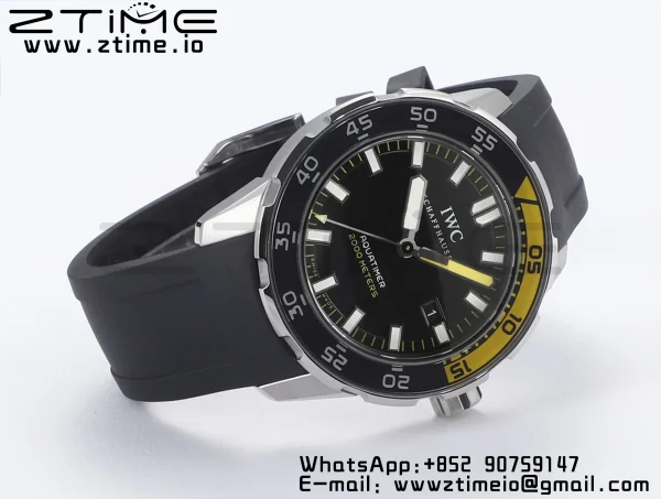 IWC Aquatimer Automatic IW356811 SS V6SF 1:1 Best Edition Cadran blanc/orange sur bracelet caoutchouc noir A2892 - Super Clone Watch | 1:1 Best Version