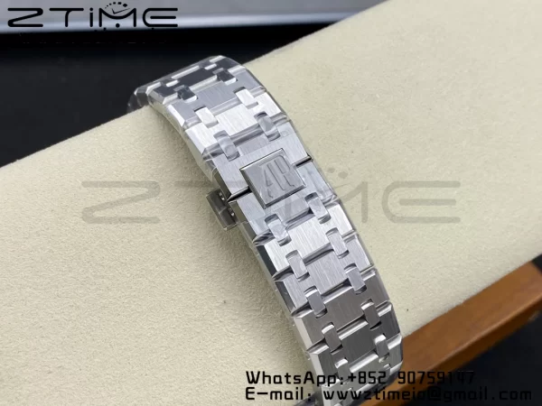 AP Royal Oak 41mm 15510 "50th Anniversary" SS ZF 1:1 Best Edition Gray Textured Dial on SS Bracelet A4302 - Super Clone Watch | 1:1 Best Version