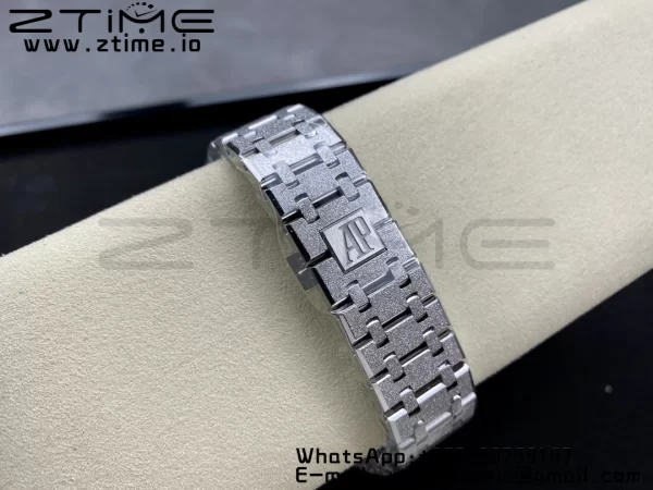 AP Royal Oak 41mm 15410 Frosted SS APSF 1:1 Best Edition Blue Textured Dial on SS Bracelet SA3120 Super Clone V3 - Super Clone Watch | 1:1 Best Version