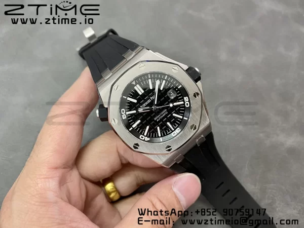 AP Royal Oak Offshore Diver 15703 ZF 1:1 Best Edition Black Dial on Black Rubber Strap SA3120 Super Clone V2 - Super Clone Watch | 1:1 Best Version