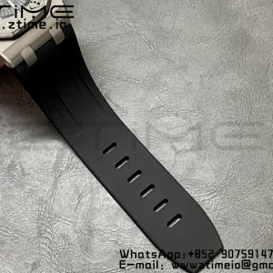 AP Royal Oak Offshore Diver 15710 ZF 1:1 Best Edition Cadran noir sur bracelet caoutchouc noir SA3120 Super Clone V2 - Super Clone Watch | 1:1 Best Version