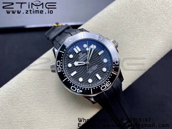 OMEGA Seamaster Diver 300M Real Ceramic Case VSF 1:1 Best Edition με μαύρο λουράκι από καουτσούκ A8806 V2 - Super Clone Watch | 1:1 Best Version