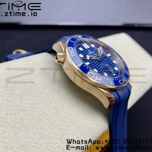 OMEGA 2018 Seamaster Diver 300M RG Blue Ceramic VSF 1:1 Best Edition Blue Dial on Blue Rubber Strap A880 - Super Clone Watch | 1:1 Best Version
