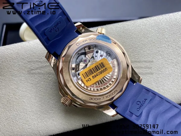OMEGA 2018 Seamaster Diver 300M RG Blue Ceramic VSF 1:1 Best Edition Blue Dial on Blue Rubber Strap A880 - Super Clone Watch | 1:1 Best Version