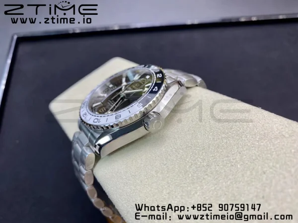 OMEGA Planet Ocean 600M 'Tai Chi' GMT 43.5mm VSF 1:1 Best Edition Black/White Ceramic Bezel and Dial on SS Bracelet A8906 Super Clone - Super Clone Watch | 1:1 Best Version