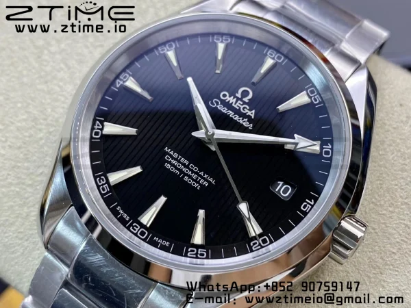 OMEGA Aqua Terra 150M SS VSF 1:1 Best Edition ブラックテクスチャードダイアル シルバーマーカー SSブレスレット A8500 スーパークローン - スーパークローンウォッチ｜1:1ベストバージョン