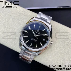 OMEGA Aqua Terra 150M SS VSF 1:1 Best Edition ブラックテクスチャードダイアル シルバーマーカー SSブレスレット A8500 スーパークローン - スーパークローンウォッチ｜1:1ベストバージョン