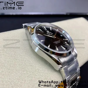 OMEGA Aqua Terra 150M SS VSF 1:1 Best Edition ブラックテクスチャードダイアル シルバーマーカー SSブレスレット A8500 スーパークローン - スーパークローンウォッチ｜1:1ベストバージョン