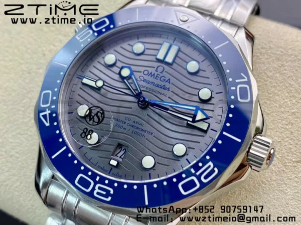 OMEGA Seamaster Diver 2018 300M VSF Best Edition Blue Ceramic Gray Dial on SS Bracelet A8800 - Super Clone Watch | 1:1 Best Version