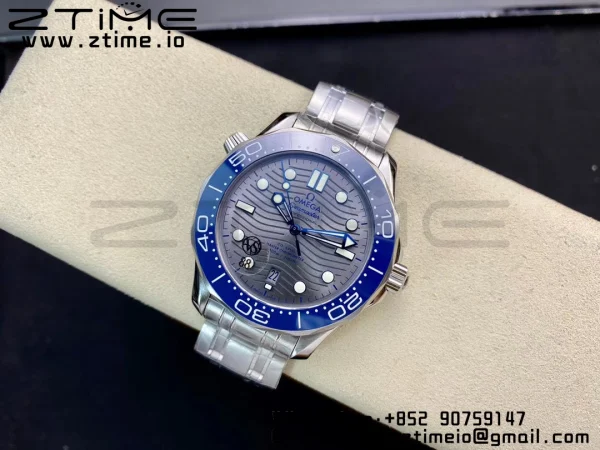 OMEGA Seamaster Diver 2018 300M VSF Best Edition Blue Ceramic Gray Dial on SS Bracelet A8800 - Super Clone Watch | 1:1 Best Version
