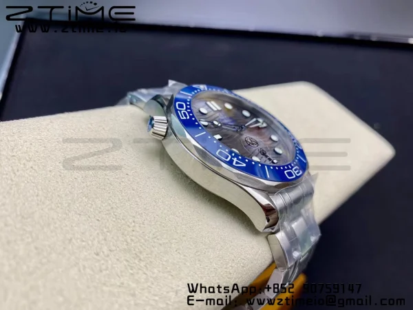 OMEGA Seamaster Diver 2018 300M VSF Best Edition Blue Ceramic Gray Dial on SS Bracelet A8800 - Super Clone Watch | 1:1 Best Version