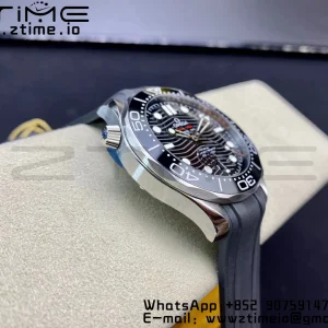 OMEGA Seamaster 2018 Diver 300M VSF 1:1 Best Edition Black Ceramic Black Dial on Black Rubber Strap A8800 V2 - Super Clone Watch | 1:1 Best Version